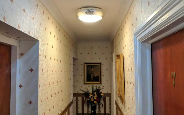 The New Guilderoy Hotel