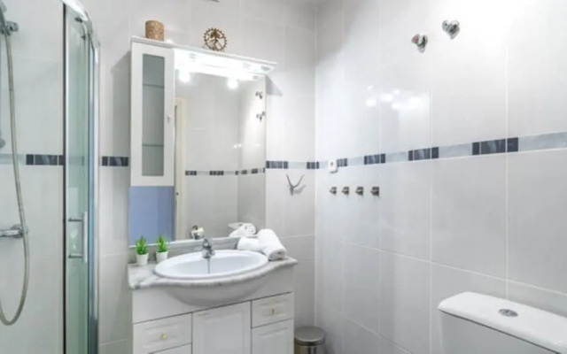 Apartment - 2 Bedrooms with Pool and WiFi - 107868