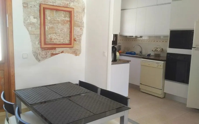 Casita práctica muy cerca de la playa