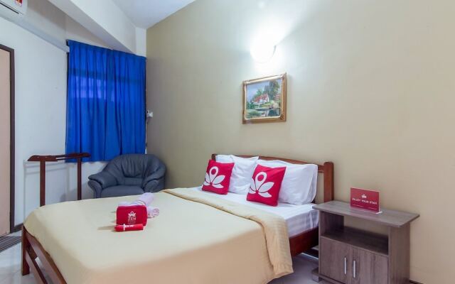 ZEN Home Lagenda Homestay