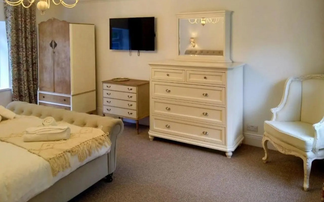 Springhouse Country Park