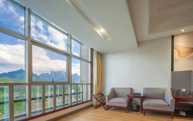 Floral Hotel Zhangjiajie Mengqi Meiju