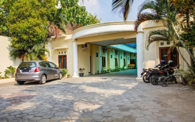 OYO 3831 Pelangi Residence Syariah