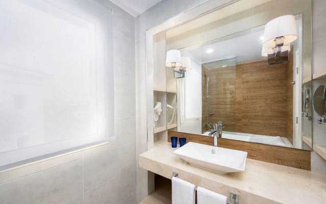 Radisson Blu Residences, Saidia