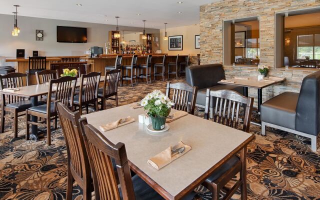 Best Western Plus Nor'wester Hotel & Conference Centre