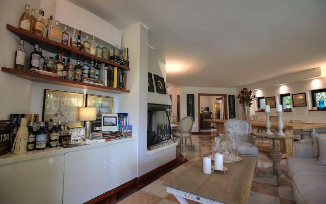 Like Home - Boutique Hotel