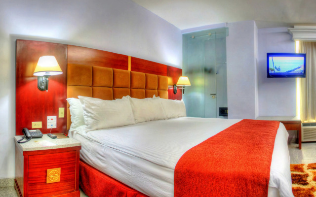 Grand International Hotel
