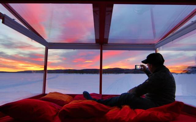 Lake Inari Mobile Cabins
