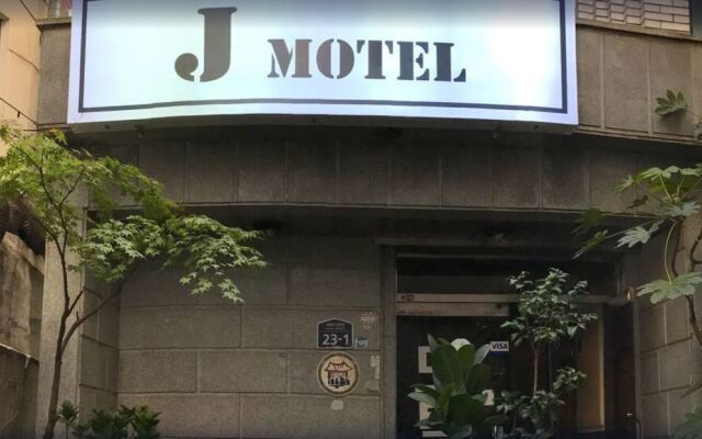 J Motel