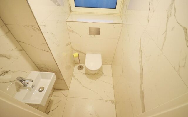 Premium Residence near Parliament