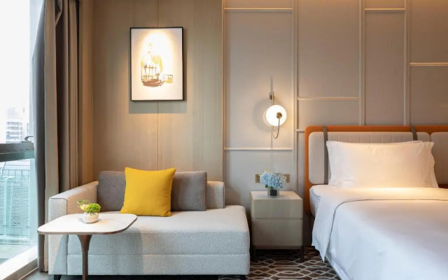 voco Chongqing Chaotianmen by IHG