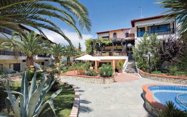 Ioli Apartments