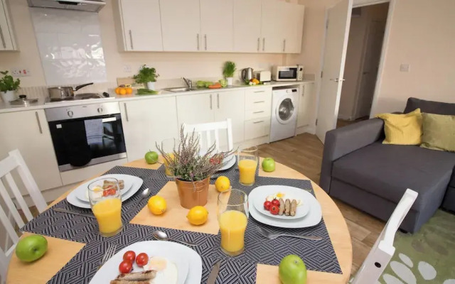 Stayzo Stylish Accommodation in Southampton 10