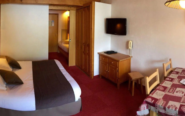 Hôtel Loisirs Les Côtes, Résidence et Chalets