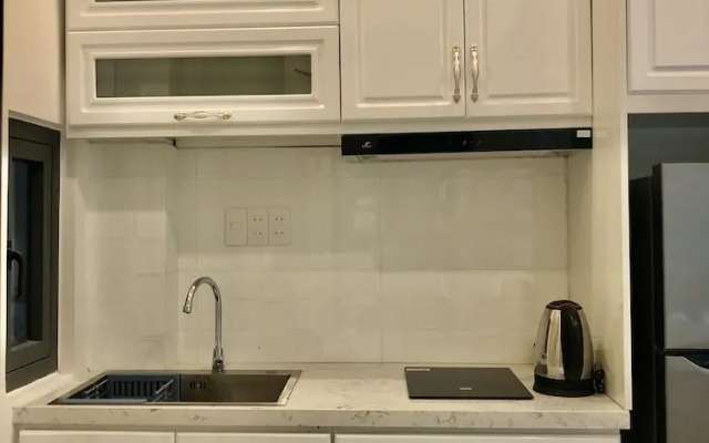 New Luxury Apartment in City Center