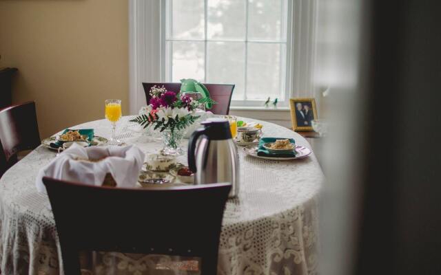 The Mission House Bed & Breakfast