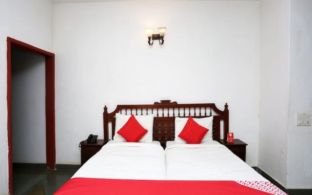 OYO 15842 The Banyan Farm