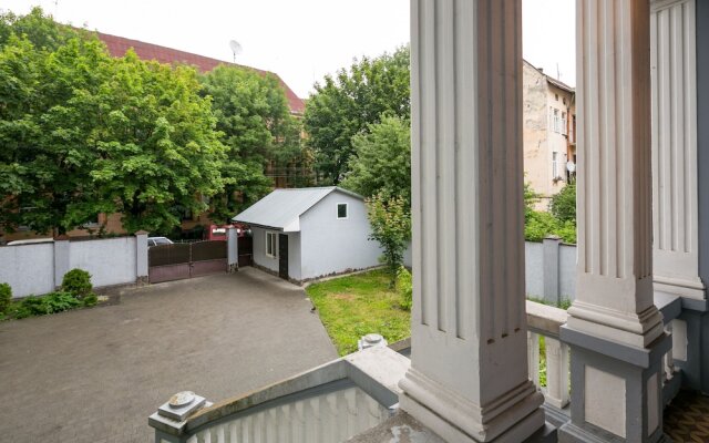 Apartment Fedkovycha