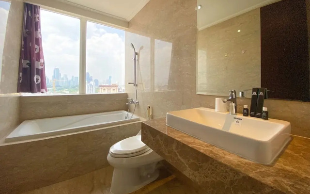 Spacious And Elegant Designed 3Br At Menteng Park Apartment