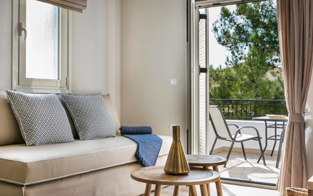 Julia's Boutique Suites, Near Argostoli.