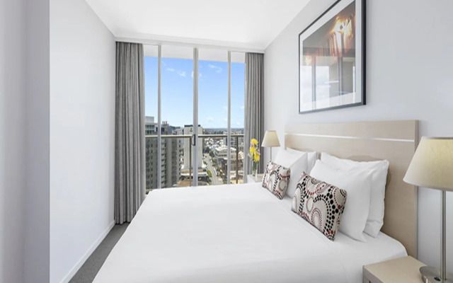 Oaks Brisbane Lexicon Suites