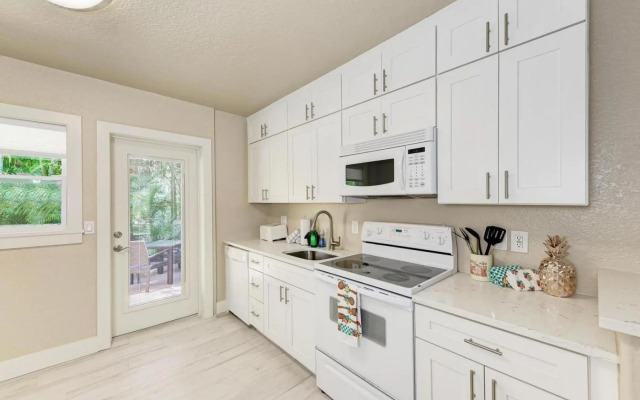 Blue Bayou - 201 - 76th W