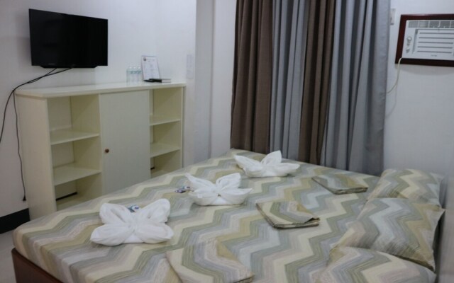 Endless Summer Hotel