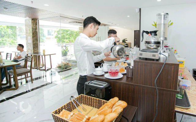 New Century Hotel Cau Giay