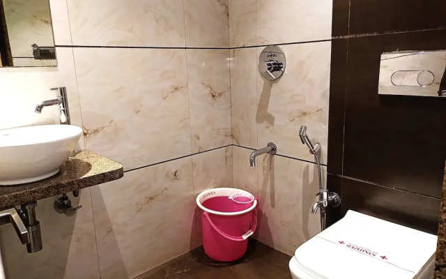 Hotel Express INN, Panvel