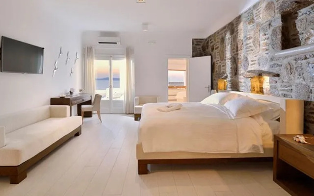 Mykonos Lumiere Villas