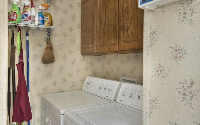 42r Rosenberg'S Creekside Cabin