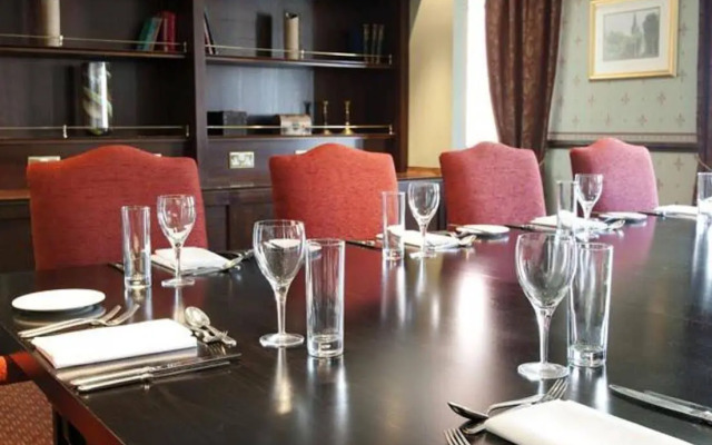 Carlton George Hotel