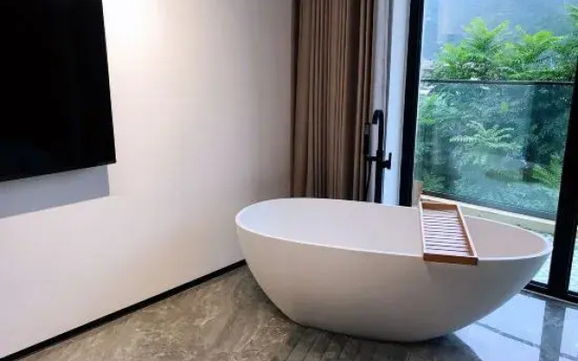 Alley Homestay (Beijing Shidu Scenic Area)