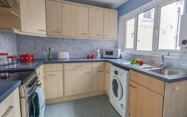 Watersmeet Apartment