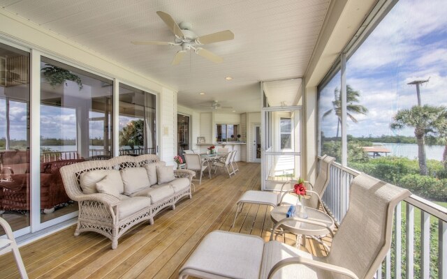 The White Ibis 5 Bedroom Home