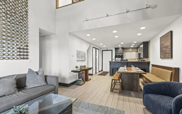 Snow Flower 126 2 Bedroom Condo