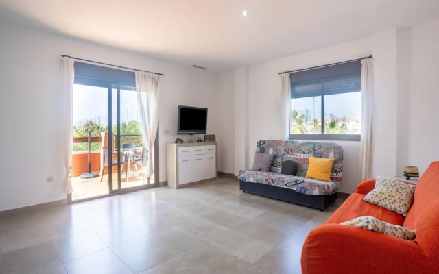 Spacious Apartment With 2 Terraces