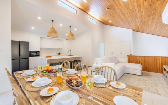 Oceans 11 11 Campbell Ave