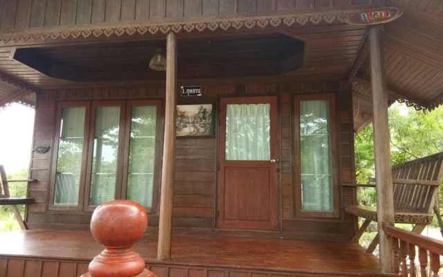 Vassanadee Resort and Camp