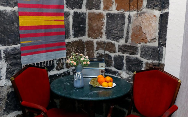 Onoyi Tun Guest House