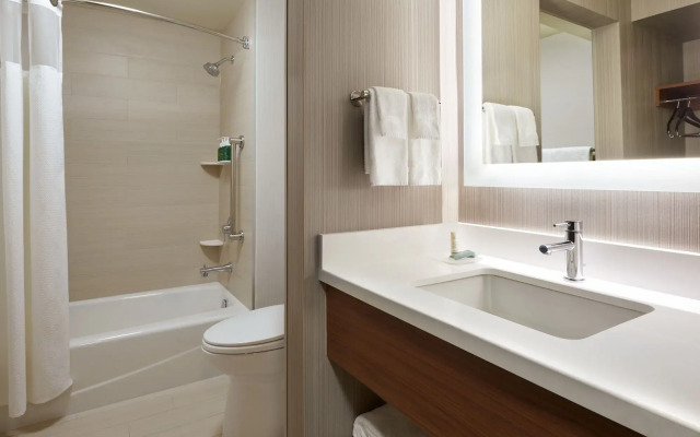 Courtyard by Marriott Downtown Ottawa