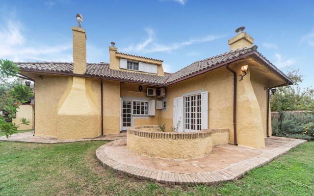 Beautiful Holiday Home in Ardea With Garden