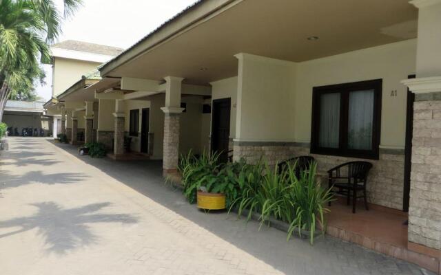 Adisurya Hotel