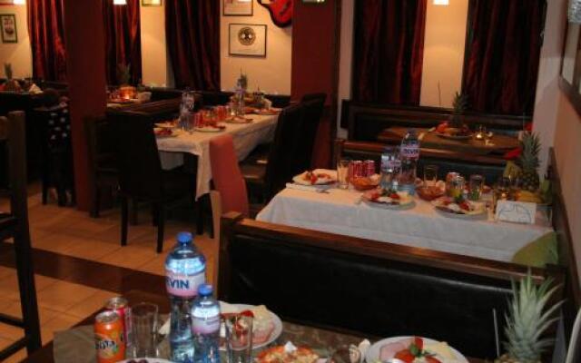 ★ Stylish & Cozy Studios in Valentina Heights Boutique Hotel ★