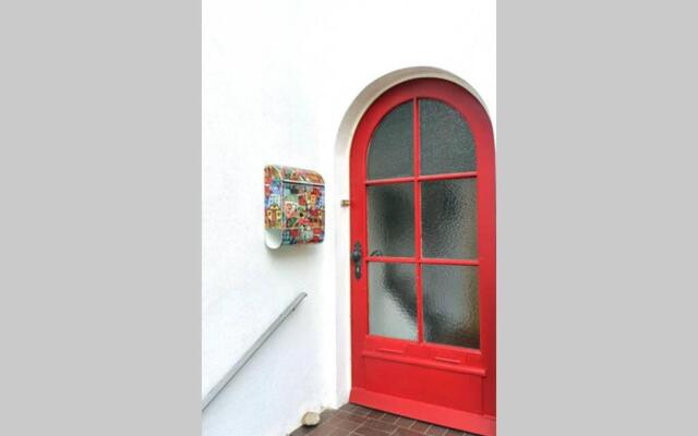 Carl 7 - Ruhig, Bezaubernd, Eigen