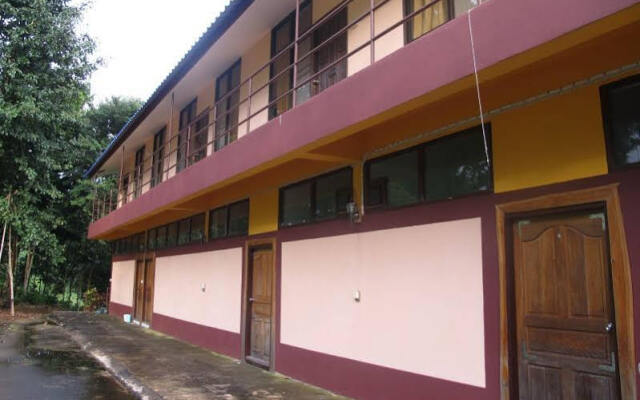 Muang Kham Goldmine Garden Resort