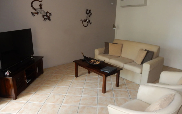 Coral Sands Resort