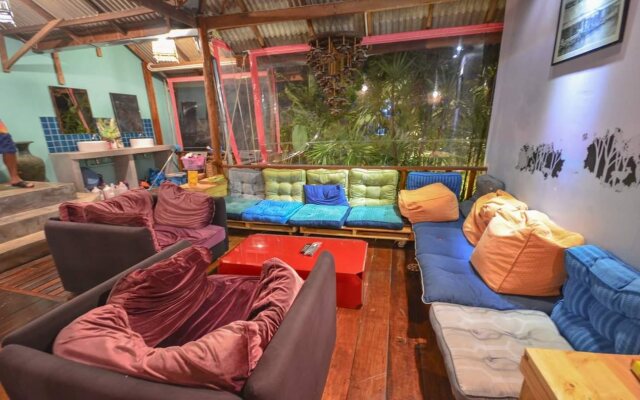 Fundee House