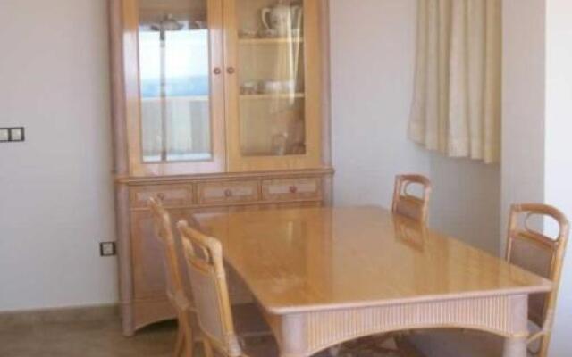 Apartamentos Albamar II