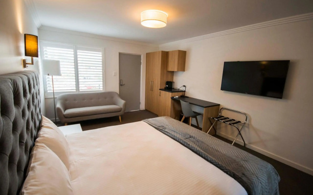 Quays Hotel